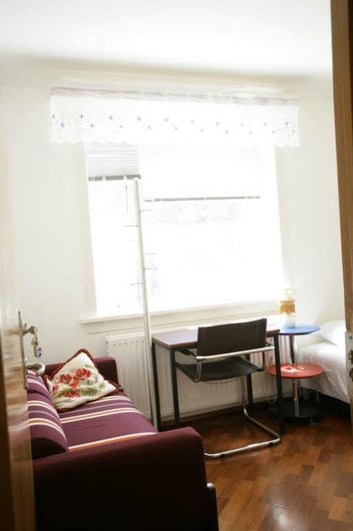 Laugabjarg Hotel Reykjavik Ngoại thất bức ảnh